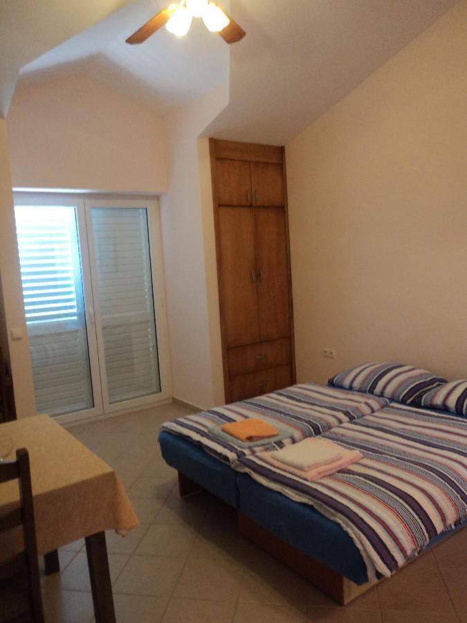 Apartments Delfini سفيتي فيليب ياكوف المظهر الخارجي الصورة