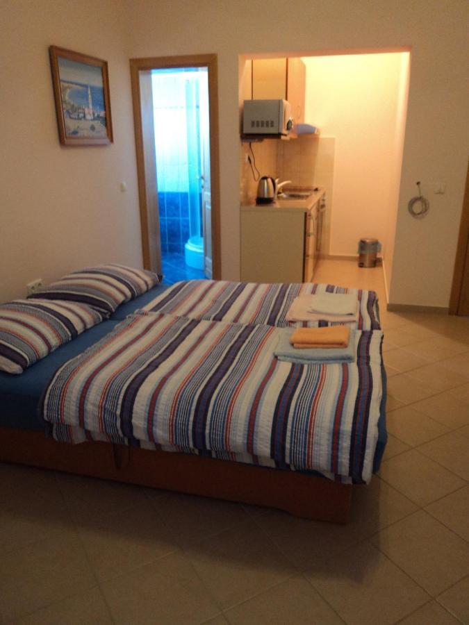 Apartments Delfini سفيتي فيليب ياكوف المظهر الخارجي الصورة