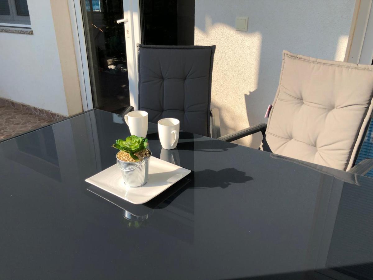 Apartments Delfini سفيتي فيليب ياكوف المظهر الخارجي الصورة