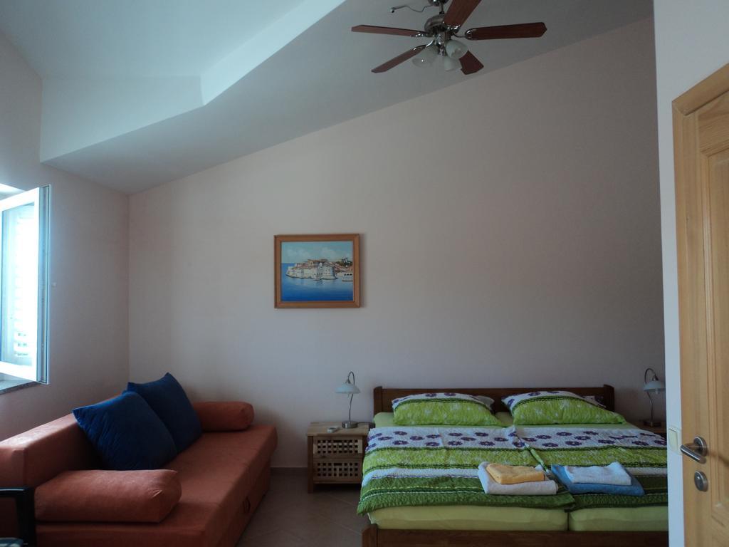 Apartments Delfini سفيتي فيليب ياكوف الغرفة الصورة