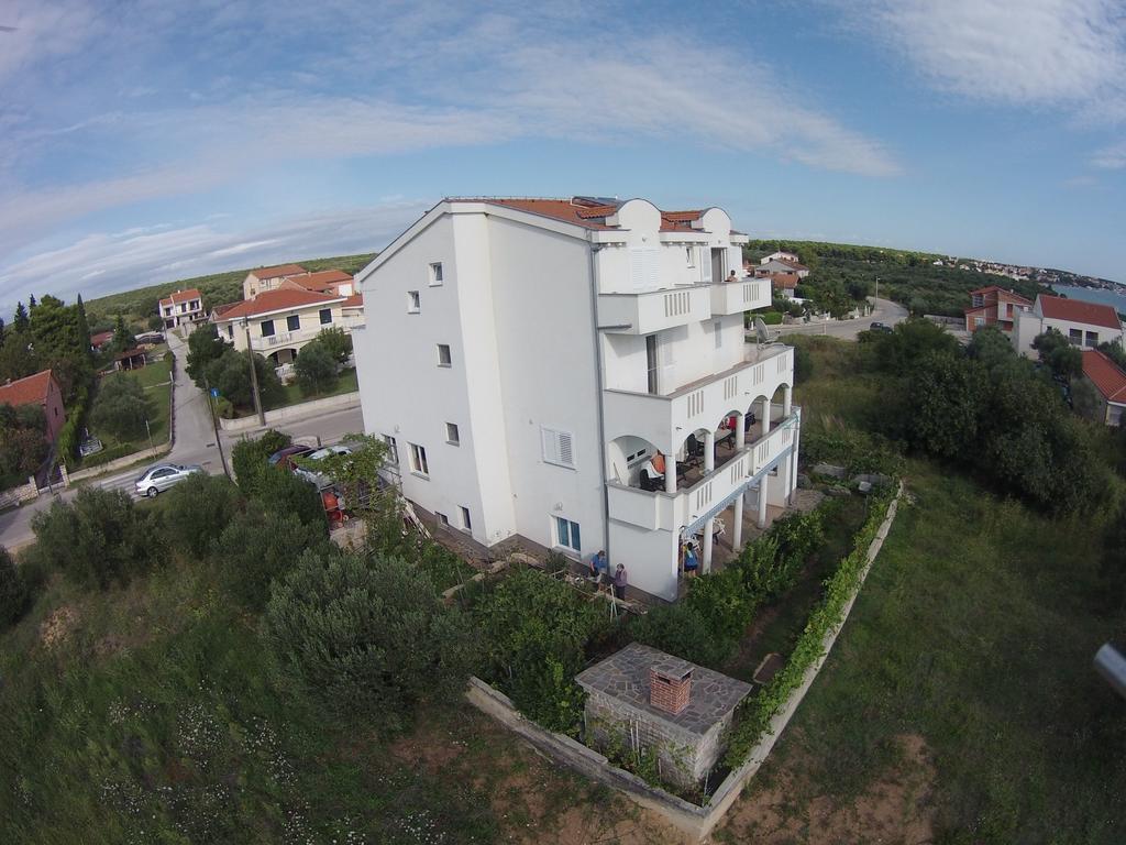 Apartments Delfini سفيتي فيليب ياكوف المظهر الخارجي الصورة